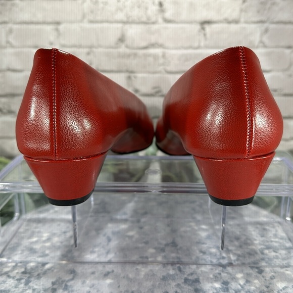 Hush Puppies Soft Style Angel ll Red Comfort Dress Low-Heels WMS 8.5M❤️EUC❤️ - Picture 5 of 9